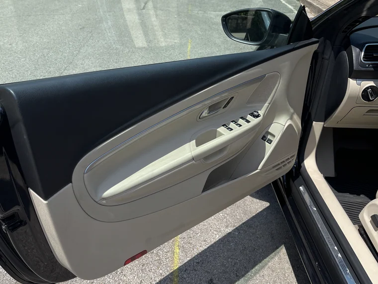 Complete detail gallery image 4